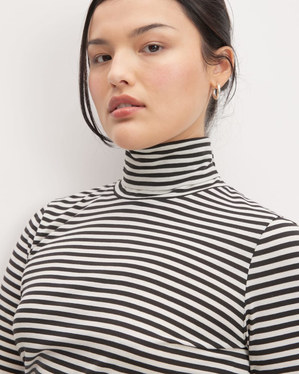 The Organic Cotton Turtleneck | Black / Bone