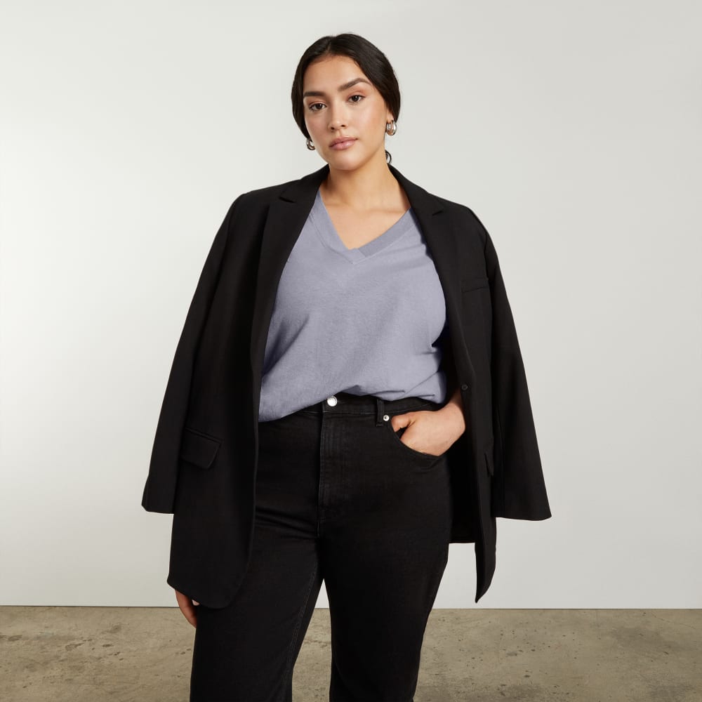 The Vintage V-Neck Hemp Tee | Lilac Grey