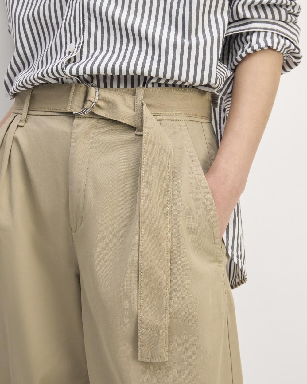 The Pleated Wide-Leg Chino | Trench Coat Khaki