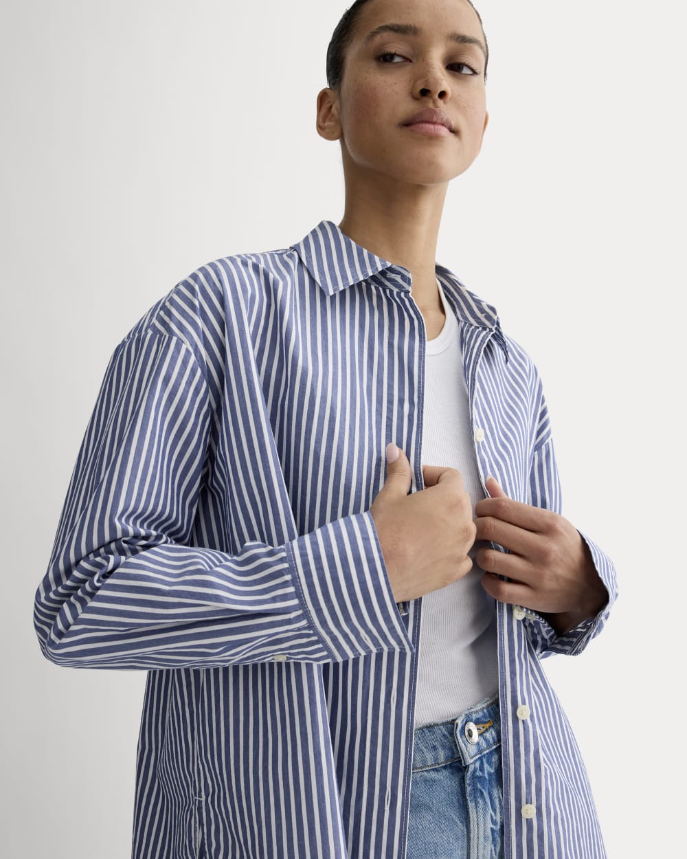 The Boyfriend Shirt in Ultrasoft Cotton | Bone / Mazarine Blue