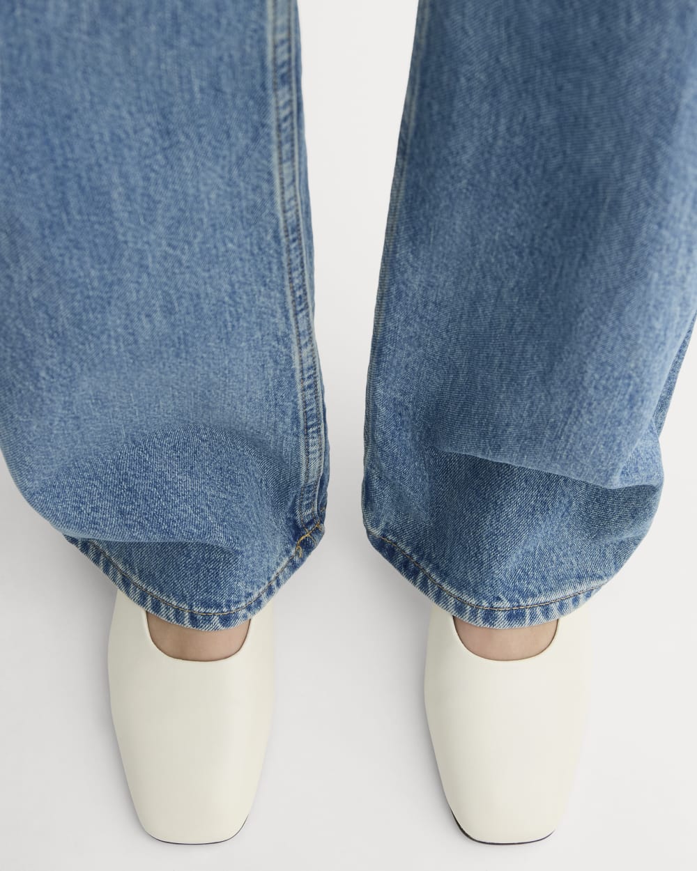 The Gallery Pump | Canvas