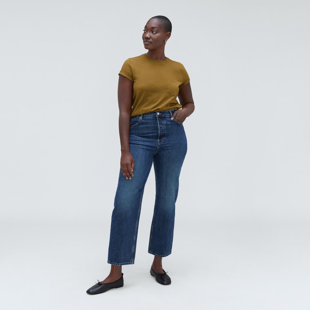 The Box-Cut Tee in Essential Cotton | Tapenade | Pocket