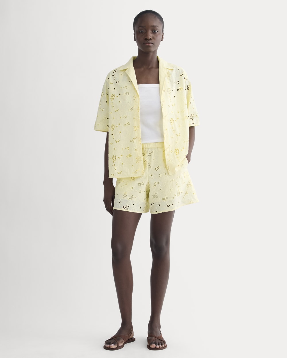 The Eyelet Pull-On Short | Light Yellow