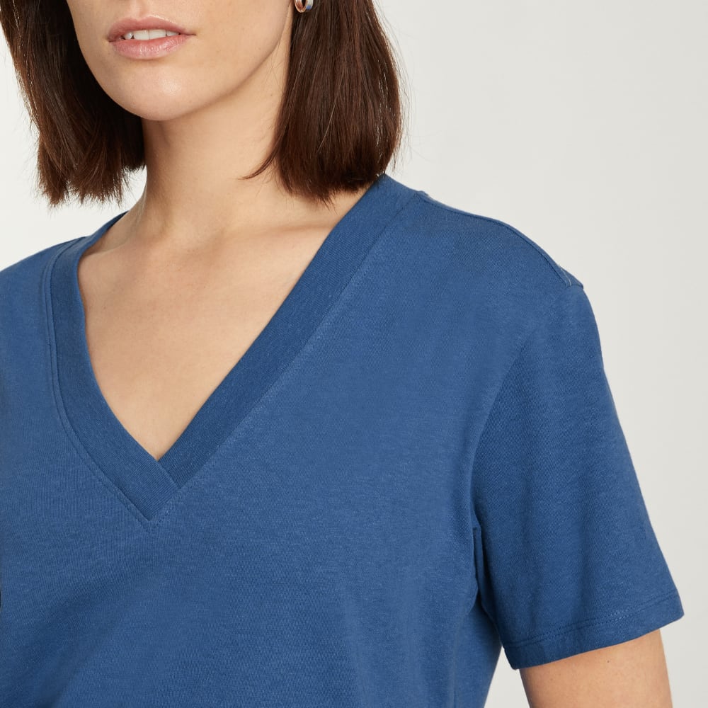 The Vintage V-Neck Hemp Tee | Deep Blue