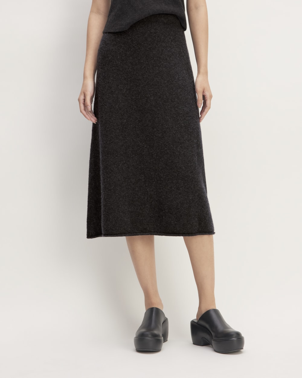 The Cozy-Stretch Skirt | Charcoal