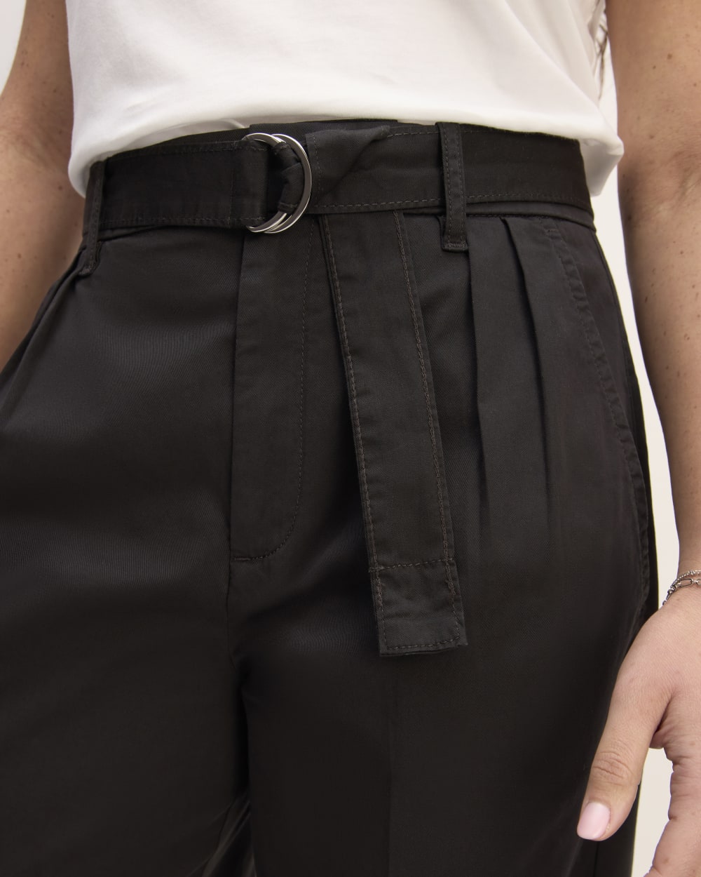 The Pleated Wide-Leg Chino | Black