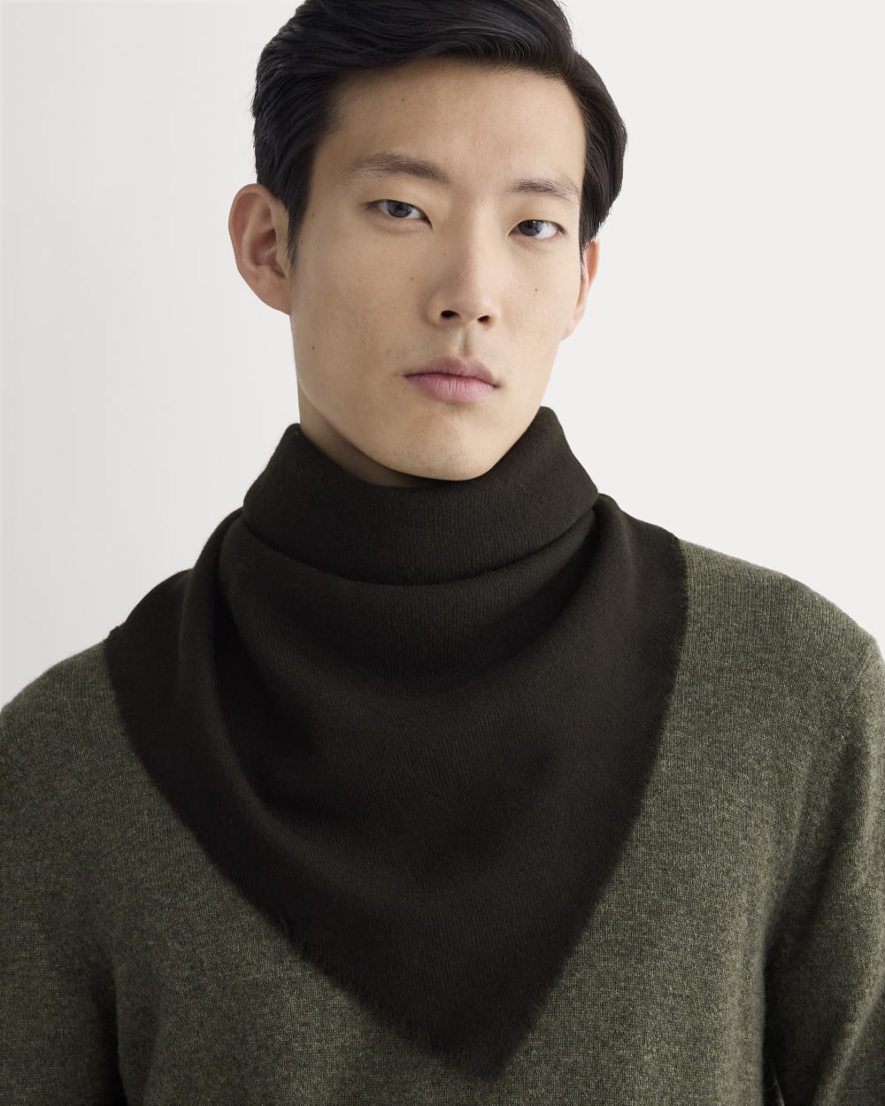 The Feather Cashmere Bandana | Black