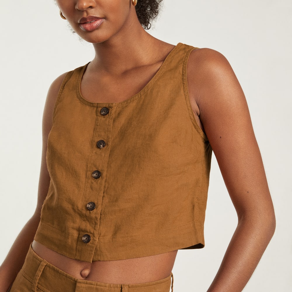 The Linen Button-Front Crop Tank | Tawny Brown