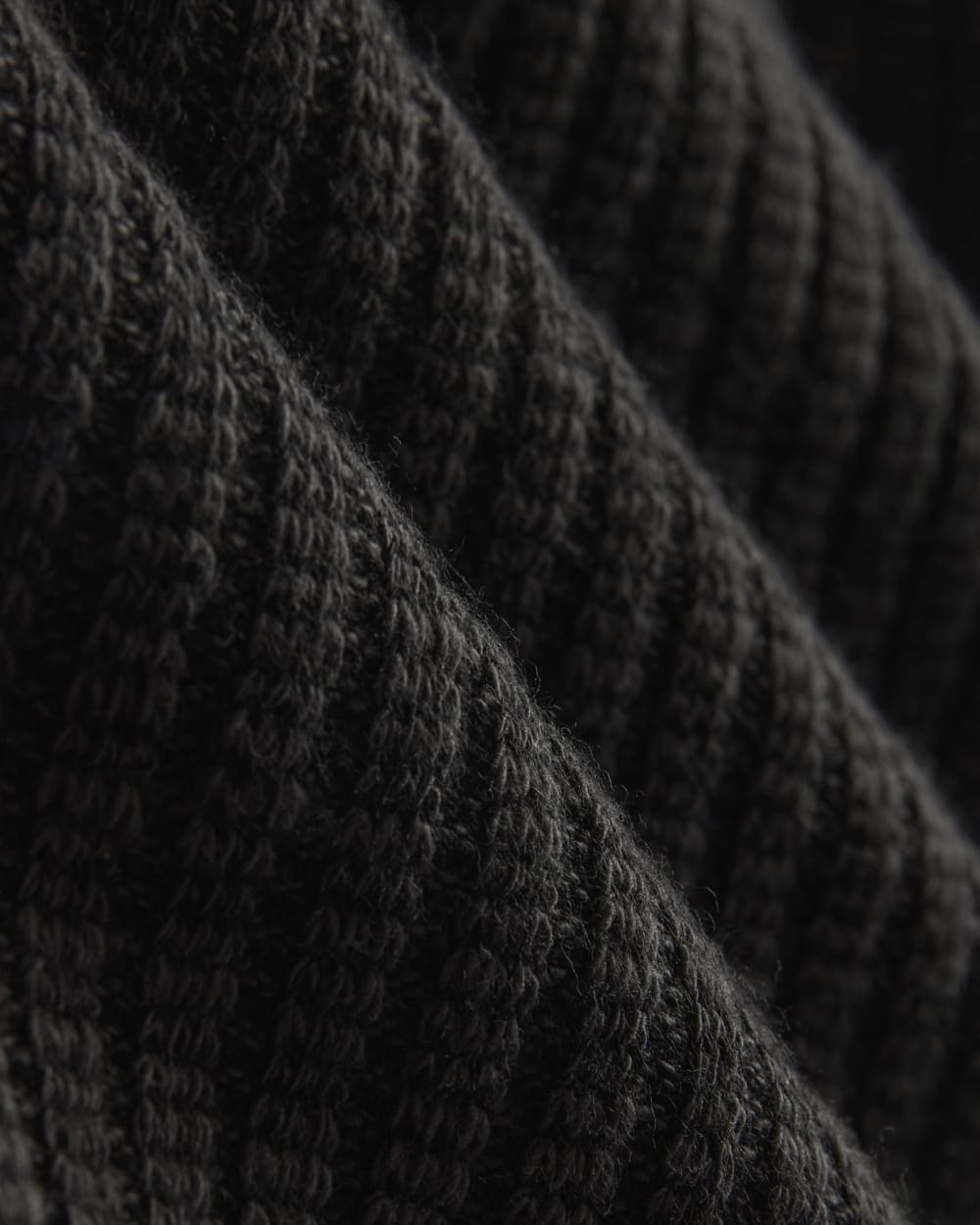 The Cozy Rib Funnel-Neck | Black