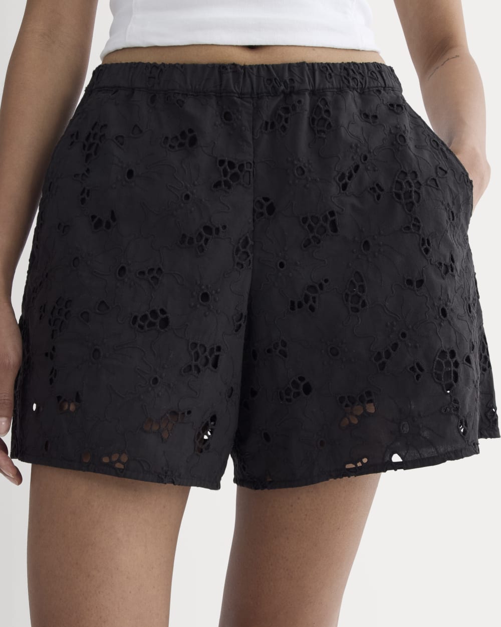 The Eyelet Pull-On Short | Black