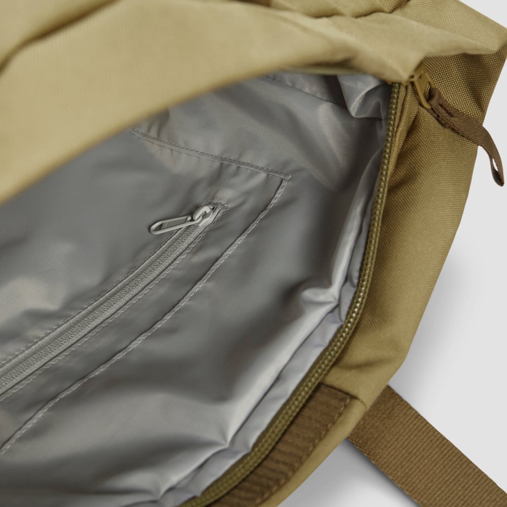 The ReNew Transit Weekender | Nutria