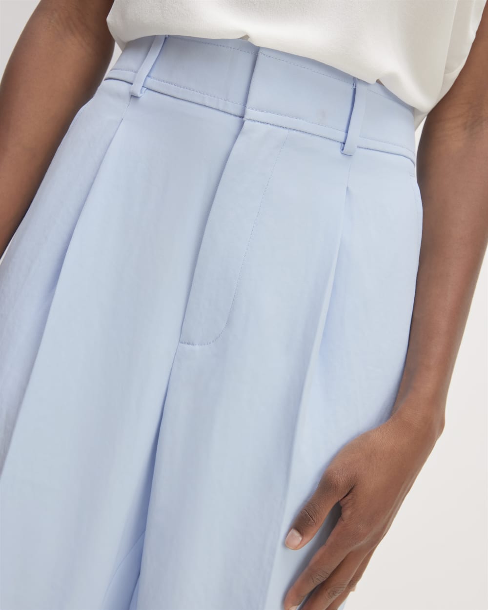 The Japanese GoWeave Way-High® Tapered Pant | Chambray Blue