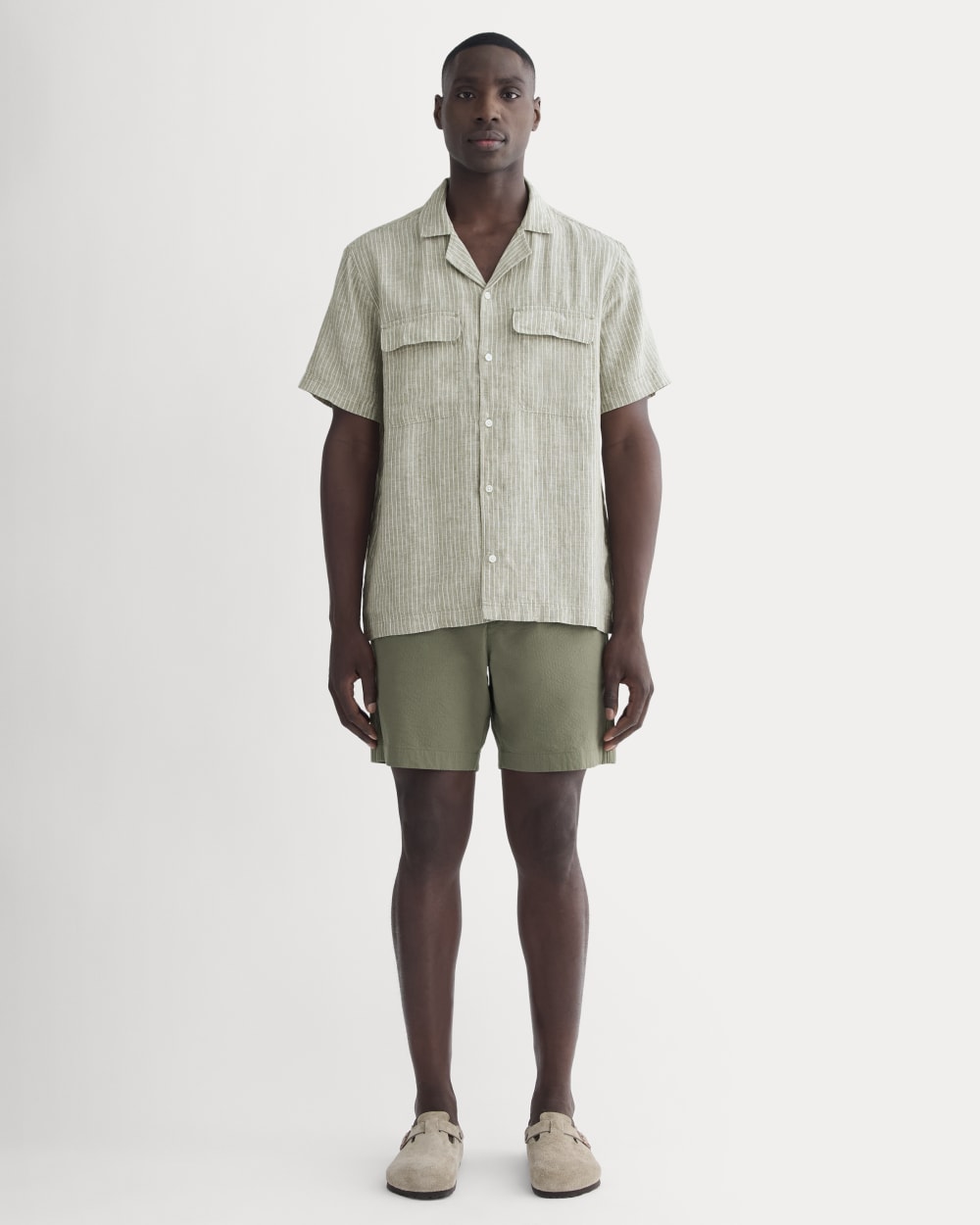 The Resort Shirt in Linen | Oil Green / White