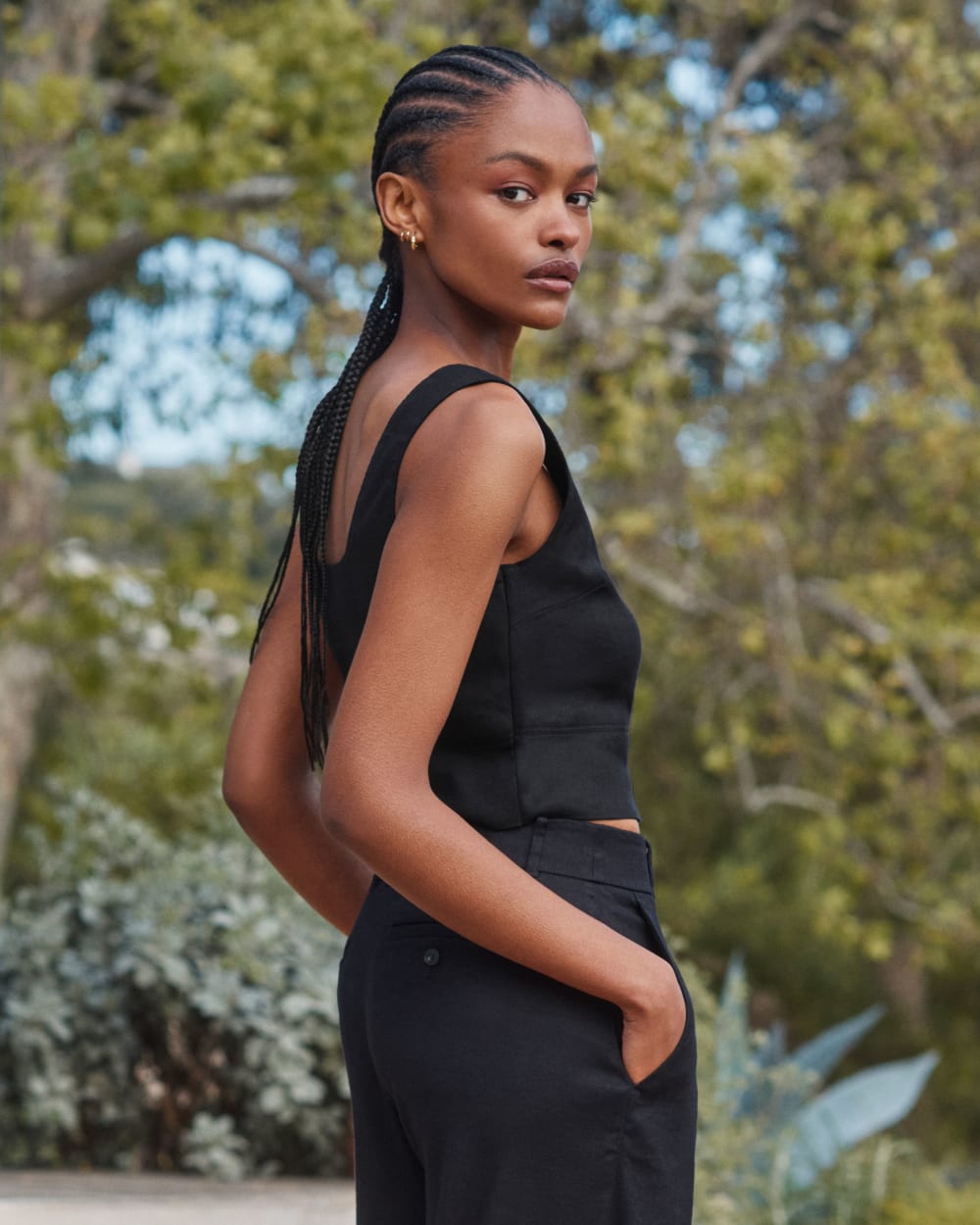 The Square Tank in Stretch Linen | Black