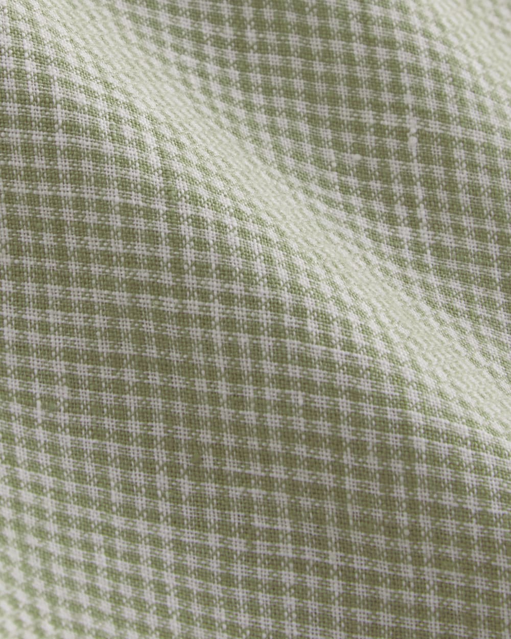 The Notch Shirt in Linen | Elm Gingham