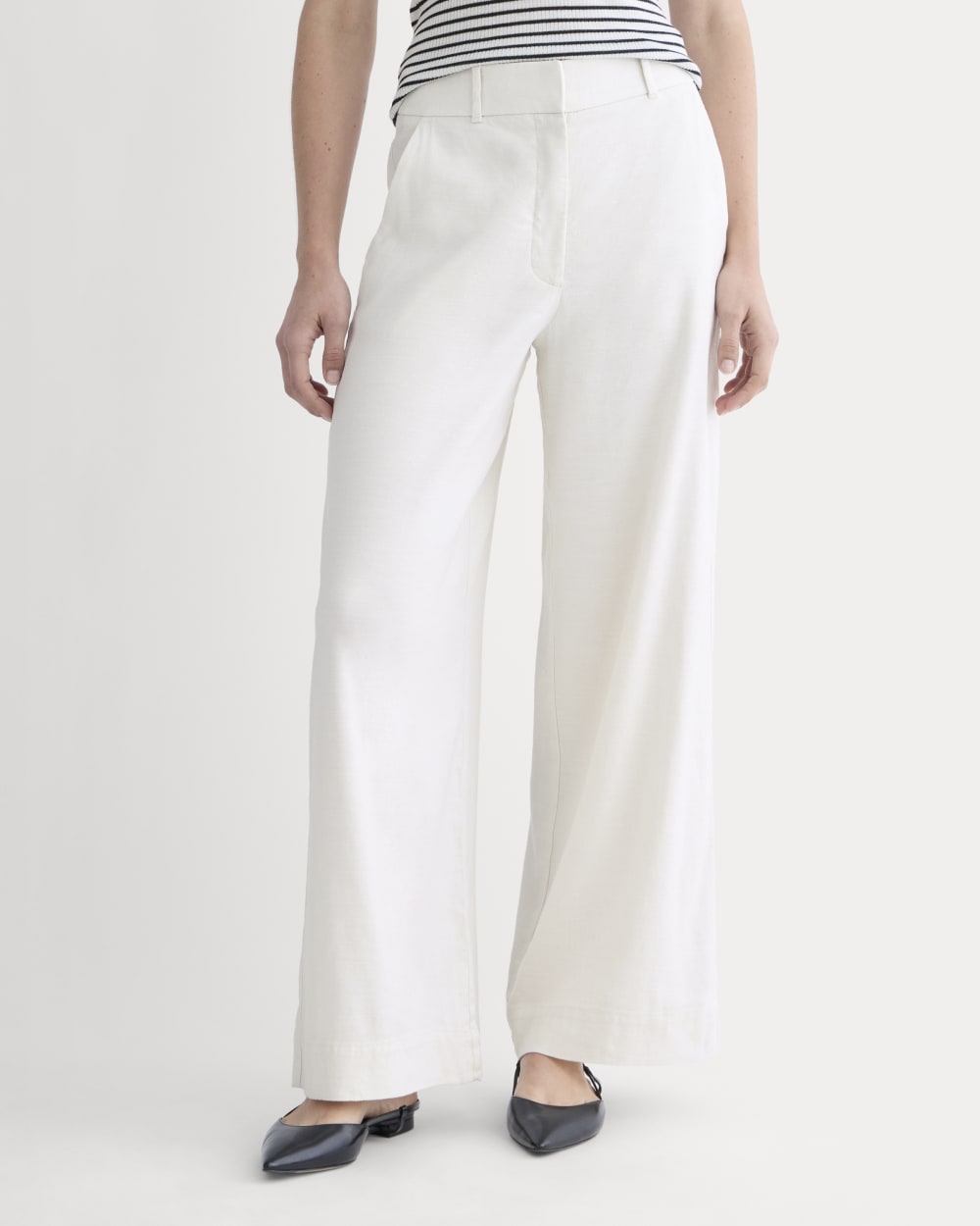 The Wide-Leg Pant in Stretch Linen | Natural Chambray
