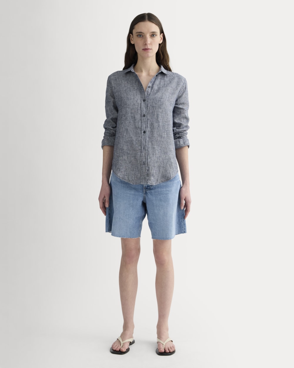 The Must-Have Shirt in Linen | Navy Chambray