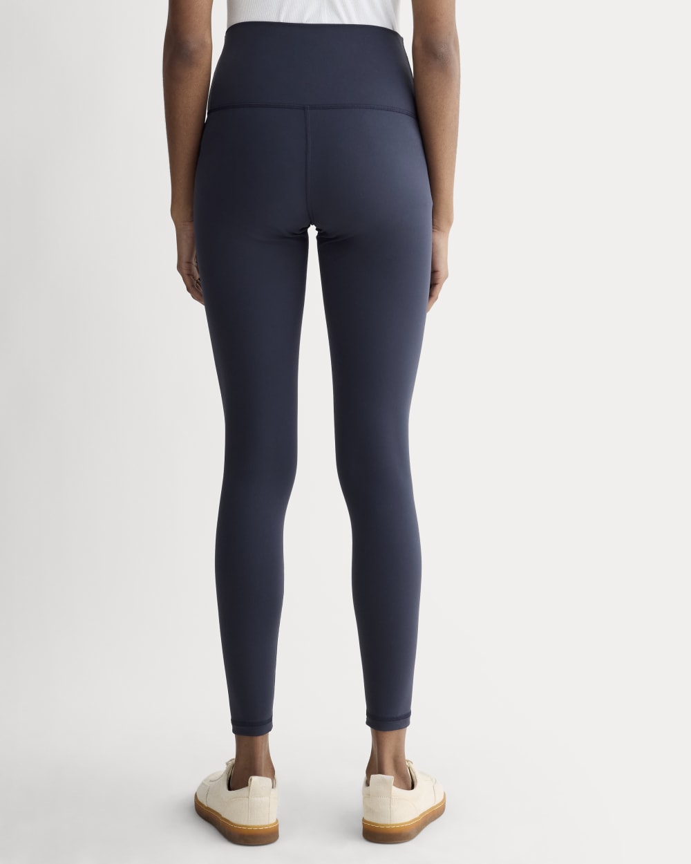 The Perform 24/7 Legging | Navy | 28 Inseam