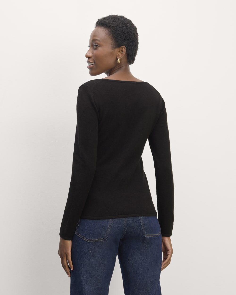 The Square Neck in Cashmere | Black