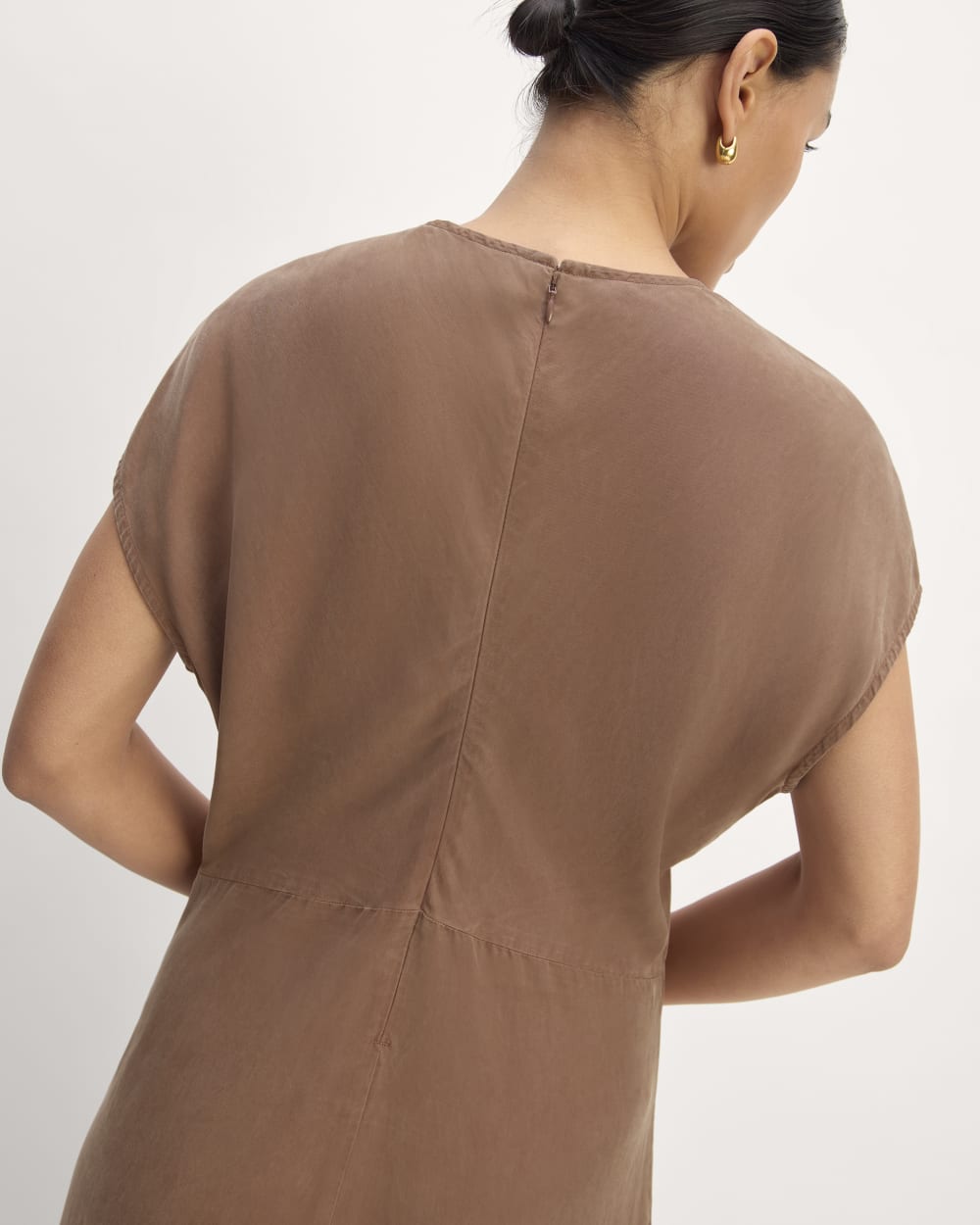 The TENCEL™ Short-Sleeve Midi Dress | Carob Brown