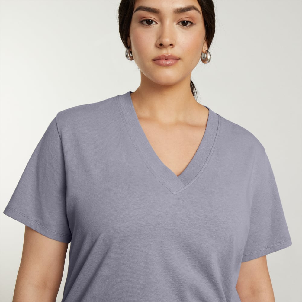 The Vintage V-Neck Hemp Tee | Lilac Grey