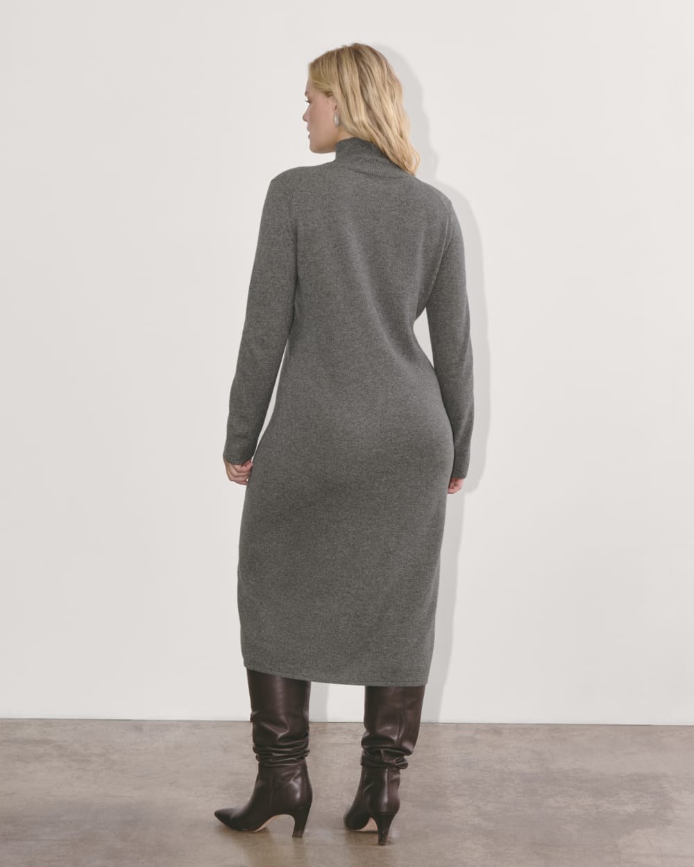 The Turtleneck Sweater Dress in Cashmere | Heather Charcoal