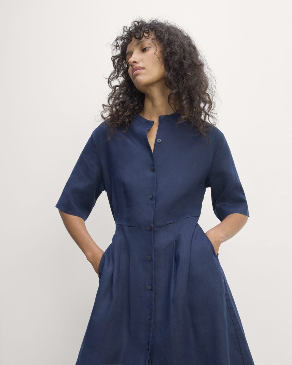 The Frolic Dress in Linen | Navy
