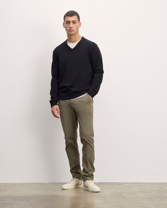 The Cashmere V-Neck Sweater | Black