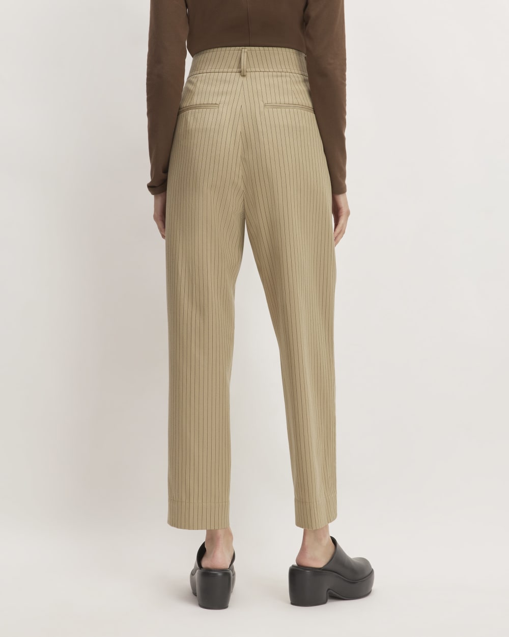 The Draper Tapered Pant in Buttersmooth | Cornstalk / Black