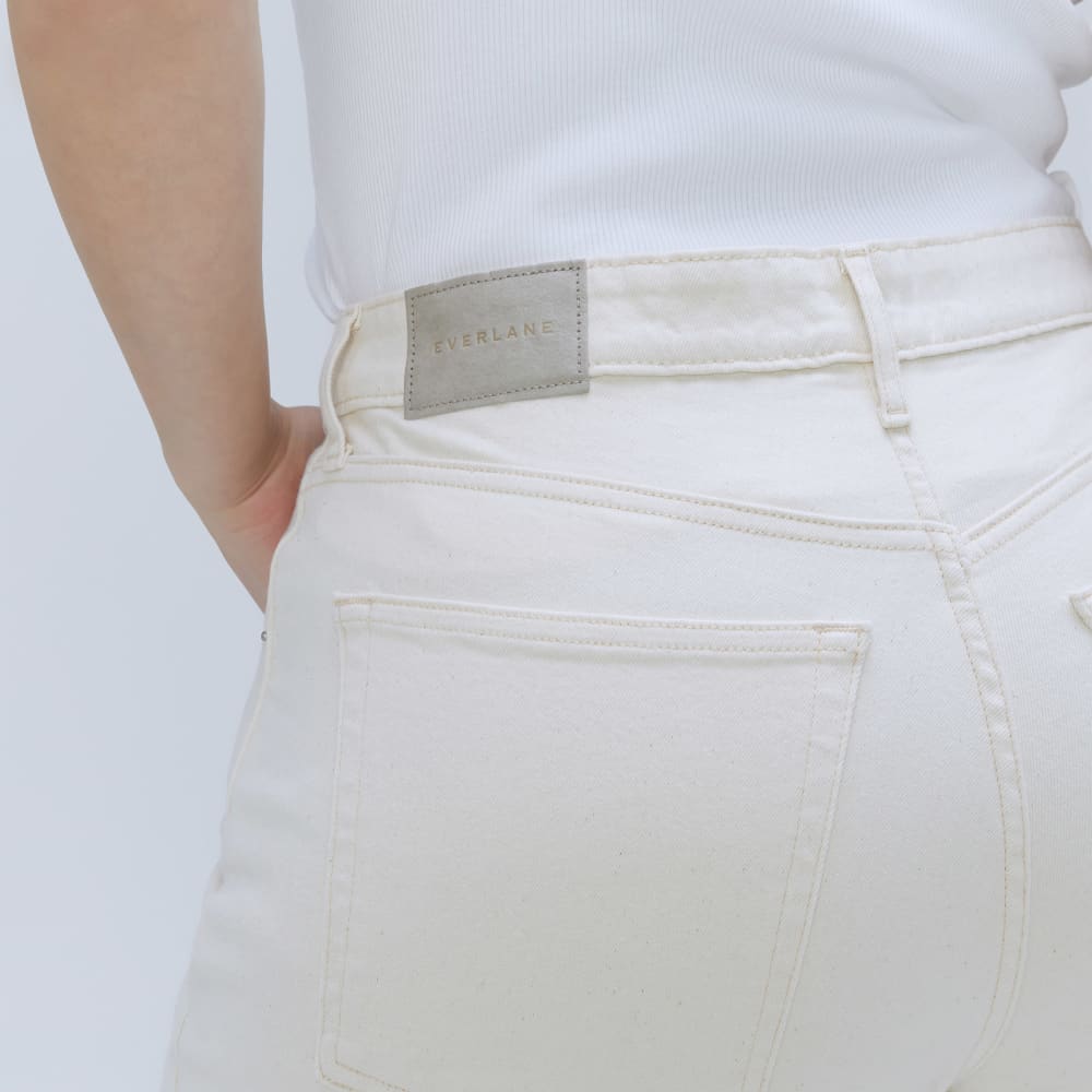 The Cheeky Hourglass Jean | Ecru | 26.5 Inseam