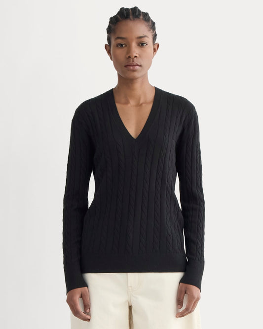 The Cable V-Neck in Cotton Cashmere | Black