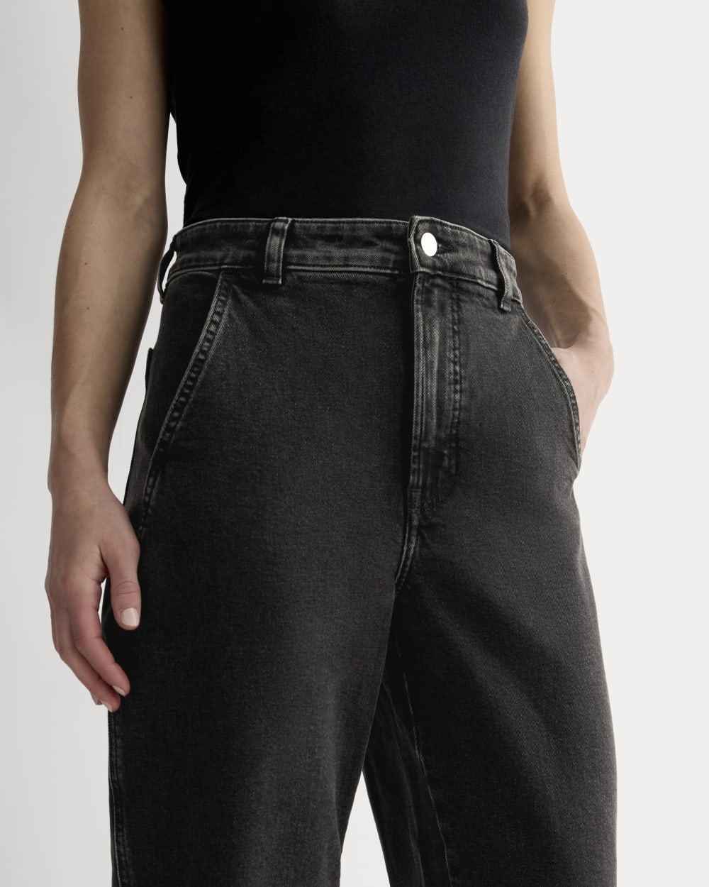 The Utility Barrel Jean | Washed Black | Regular