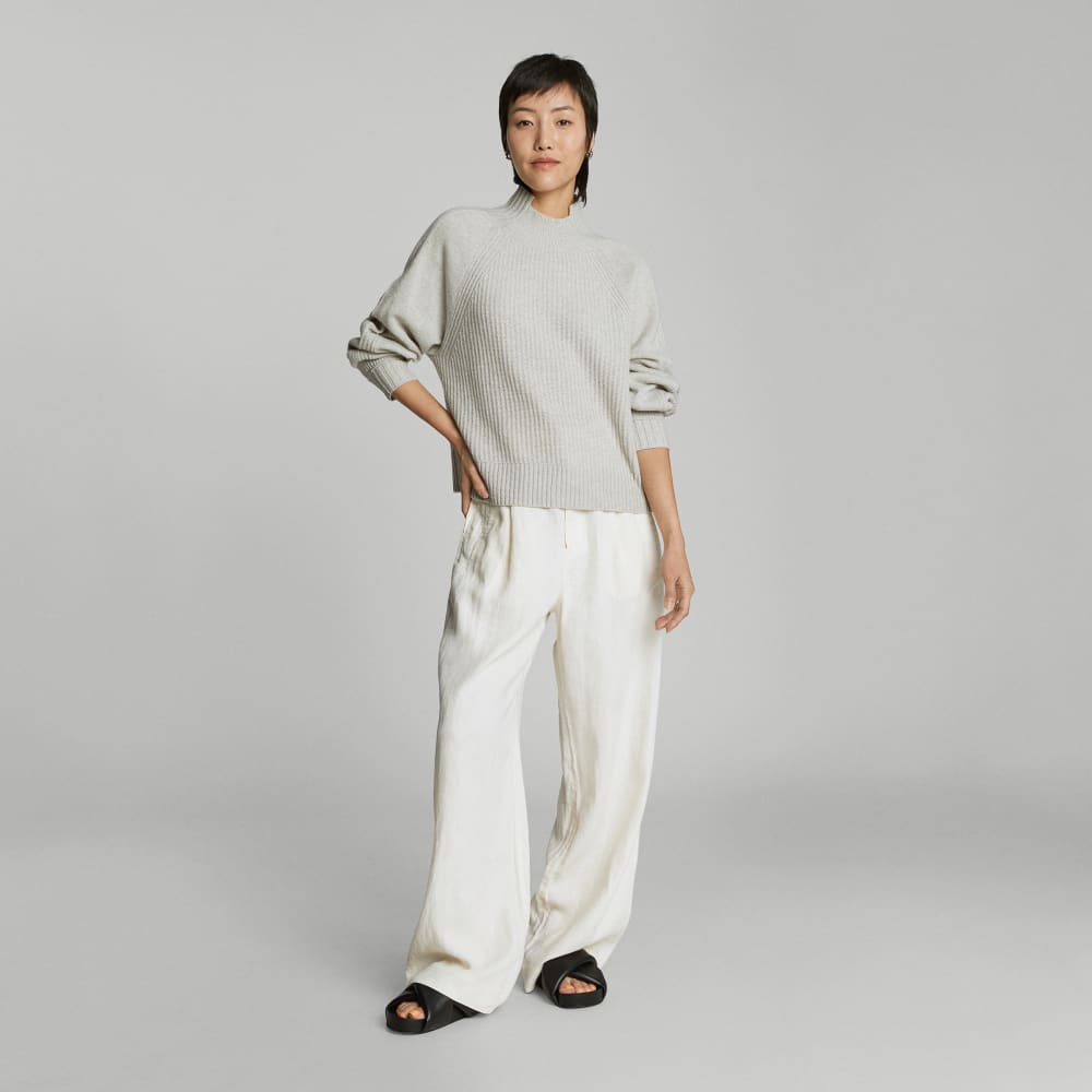 The Cashmere Ribbed Turtleneck | Pale Heathered Grey