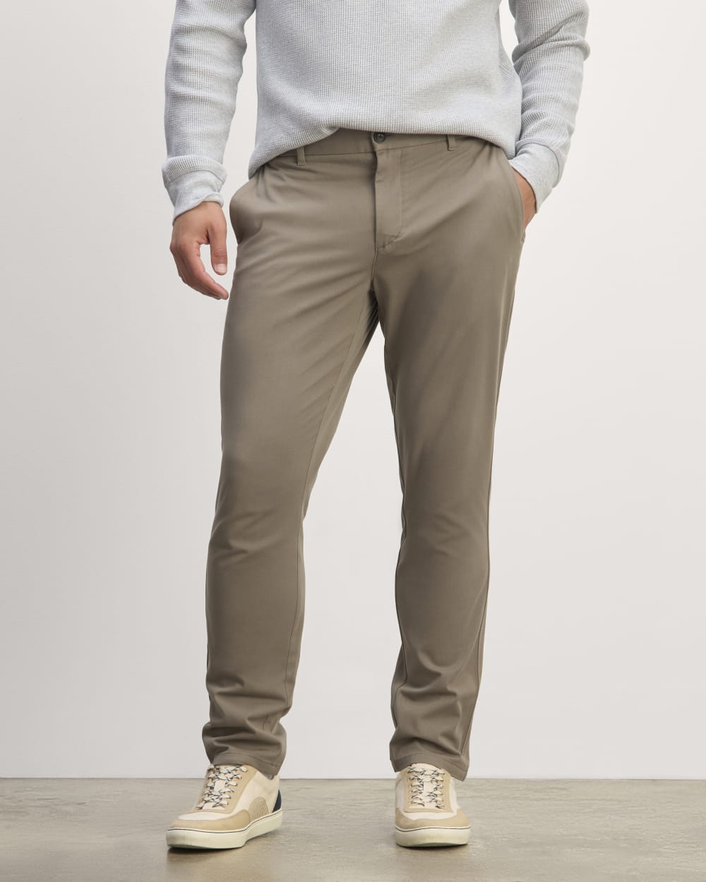 The Performance Chino | Uniform | Abalone | Athletic