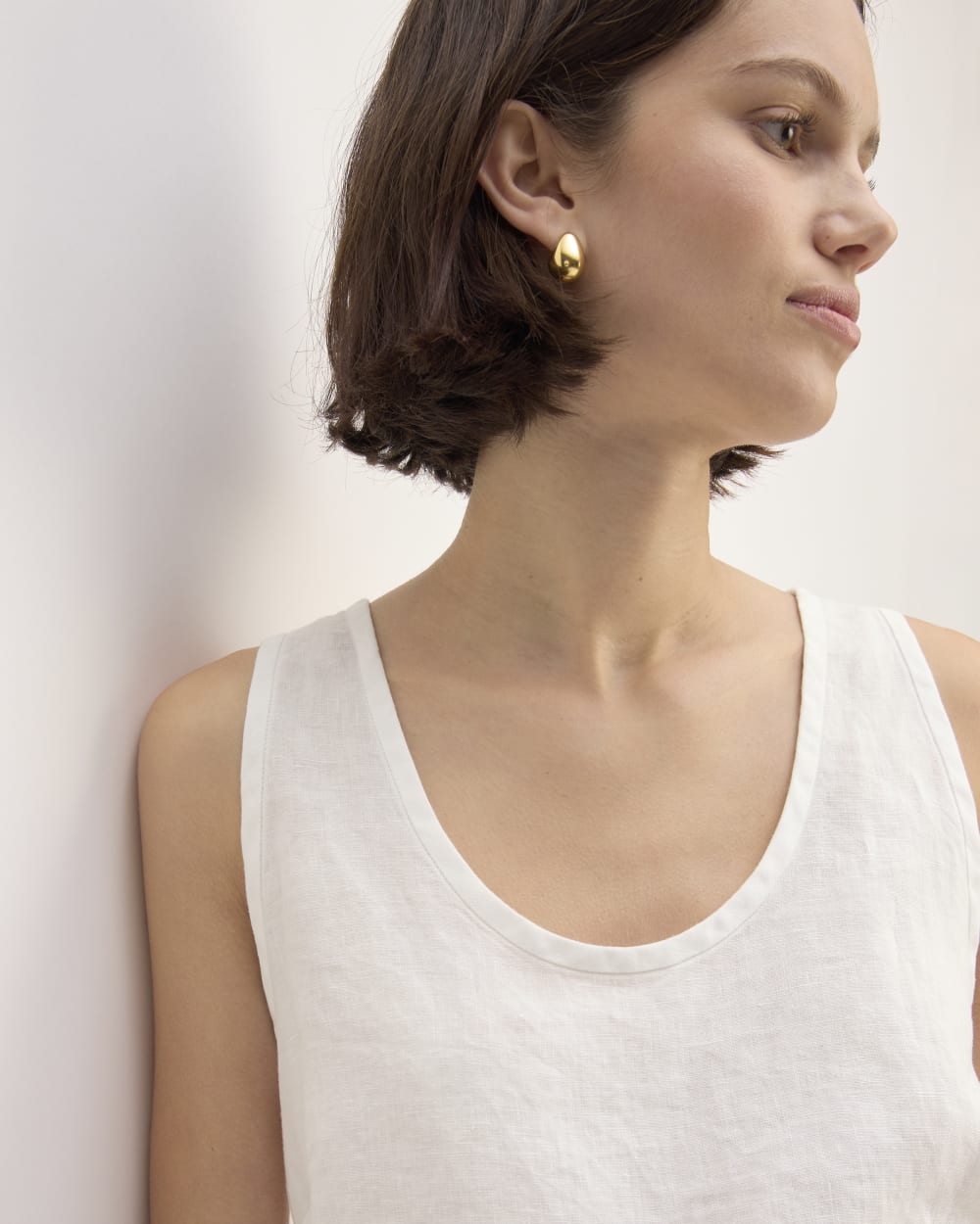 The Scoop Tank in Linen | White