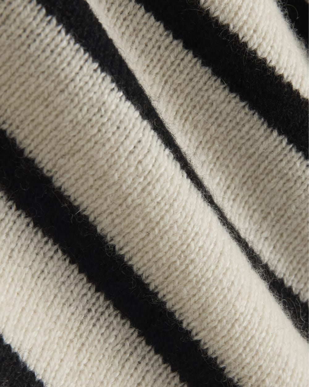 The Boxy Crew in Cashmere | Bone / Black