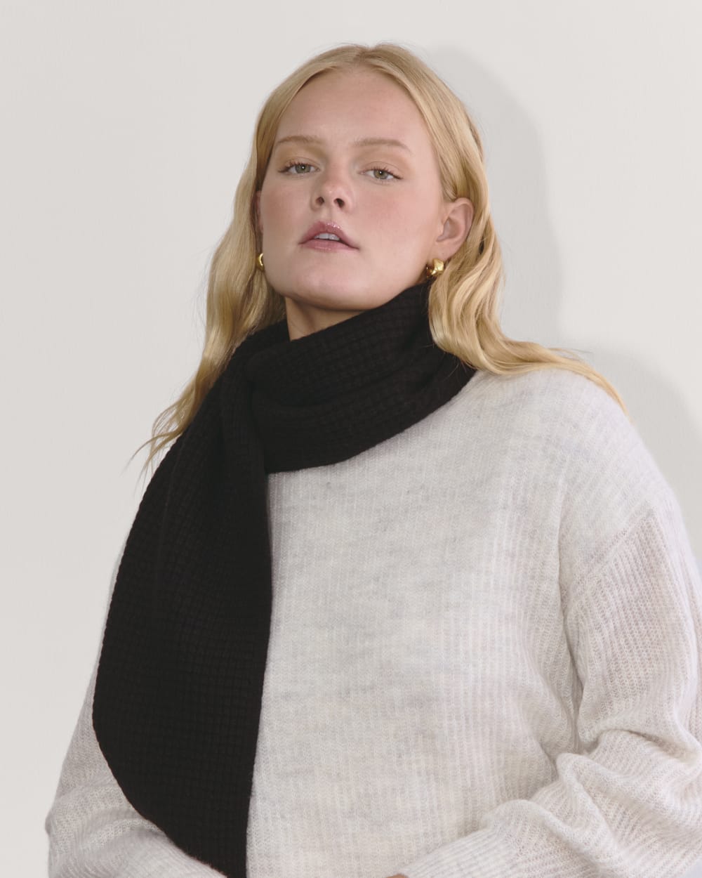 The Waffle Scarf | Black
