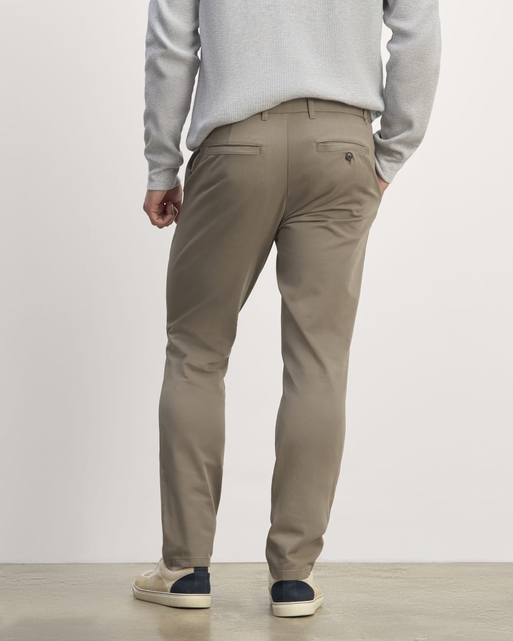 The Performance Chino | Uniform | Abalone | Athletic