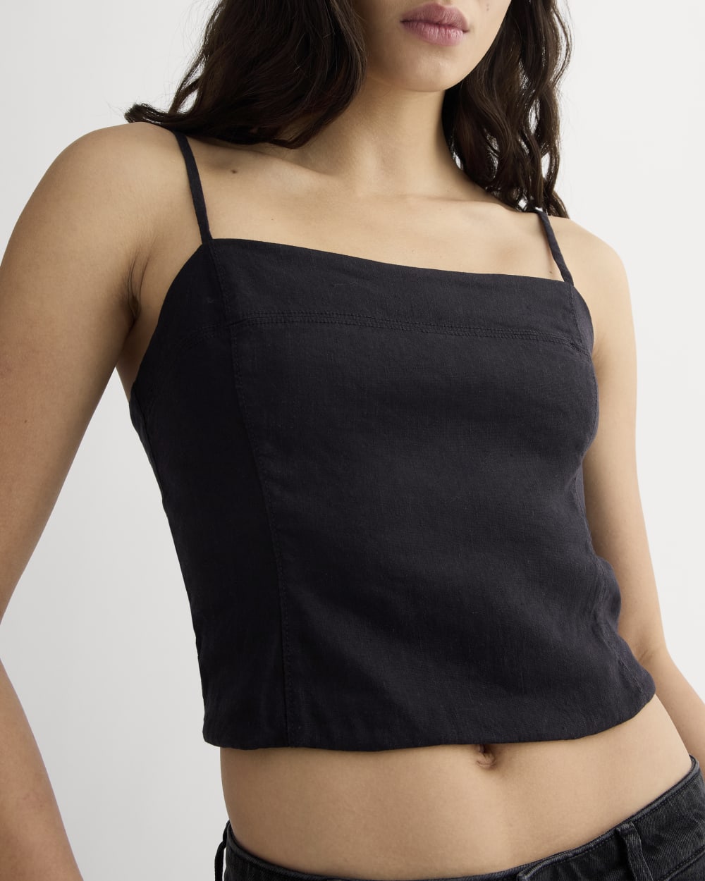 The Seamed Top in Stretch Linen | Black