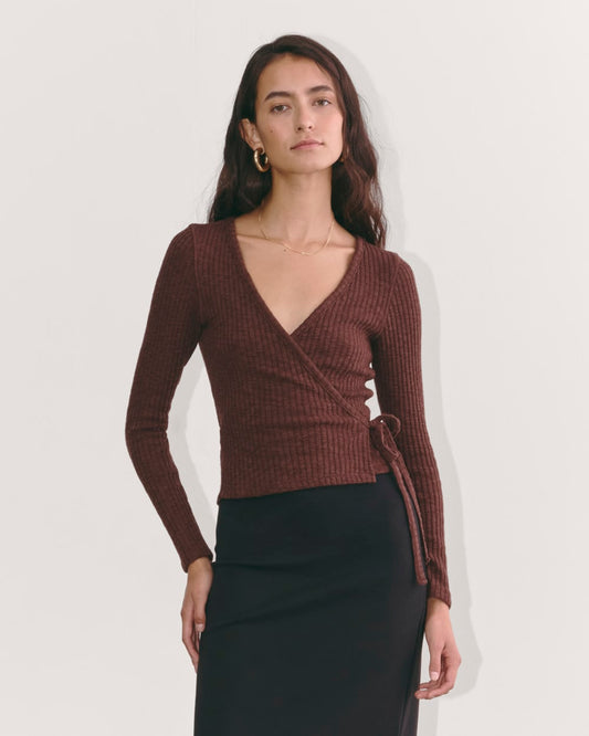 The Cozy Rib Wrap Top | Dark Mahogany