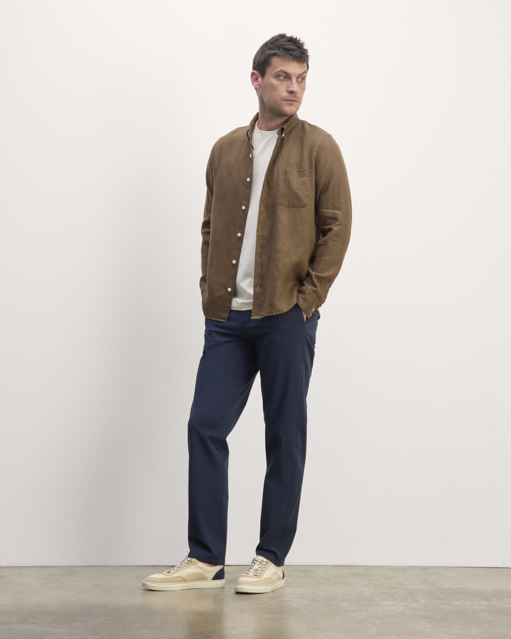 The Classic Shirt in Linen | Cocoa