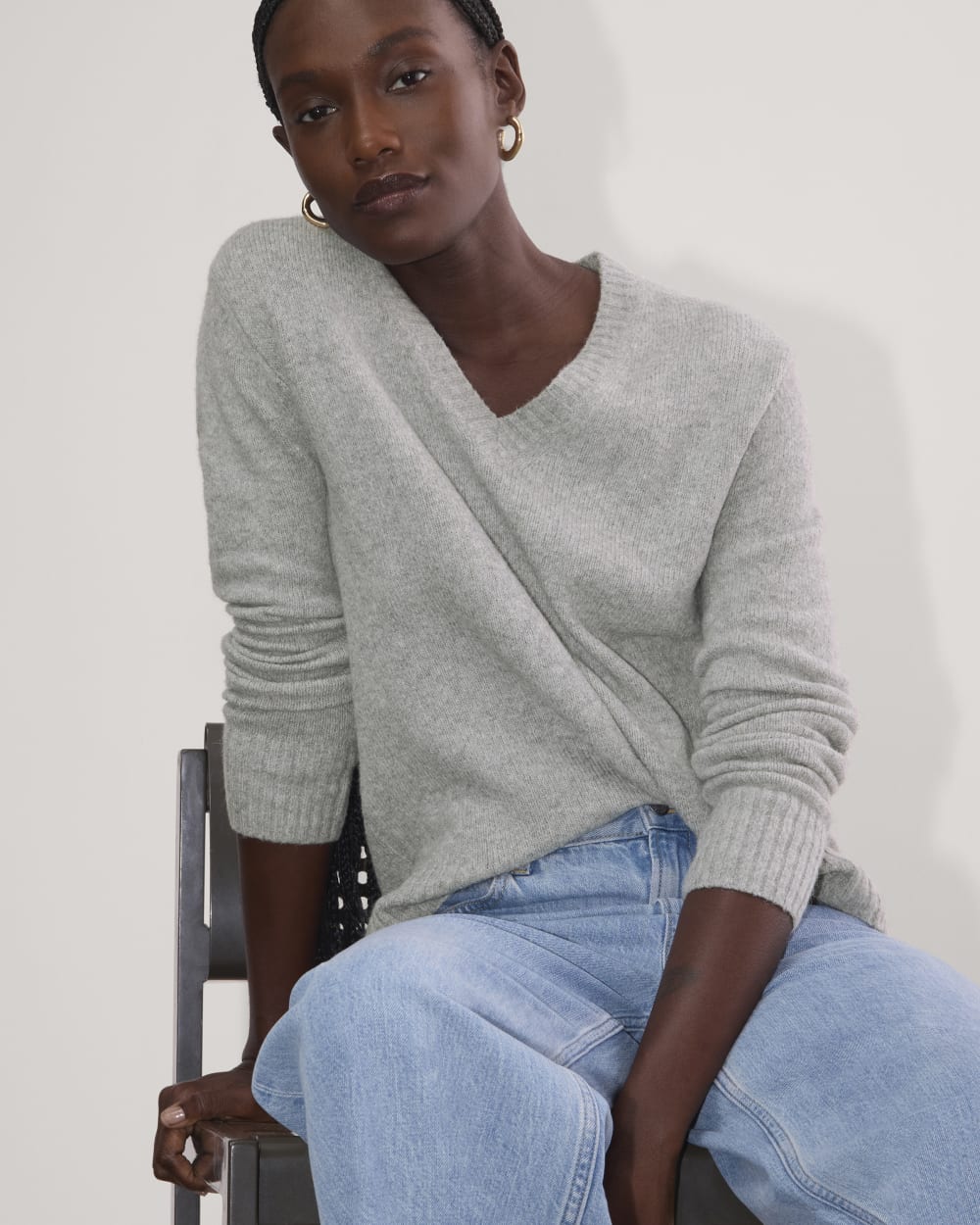 The V-Neck Sweater in Plush Cotton | Heathered Grey