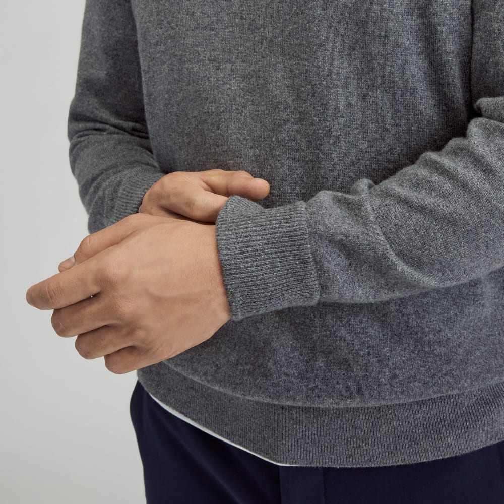 The Grade-A Cashmere Crew | Charcoal