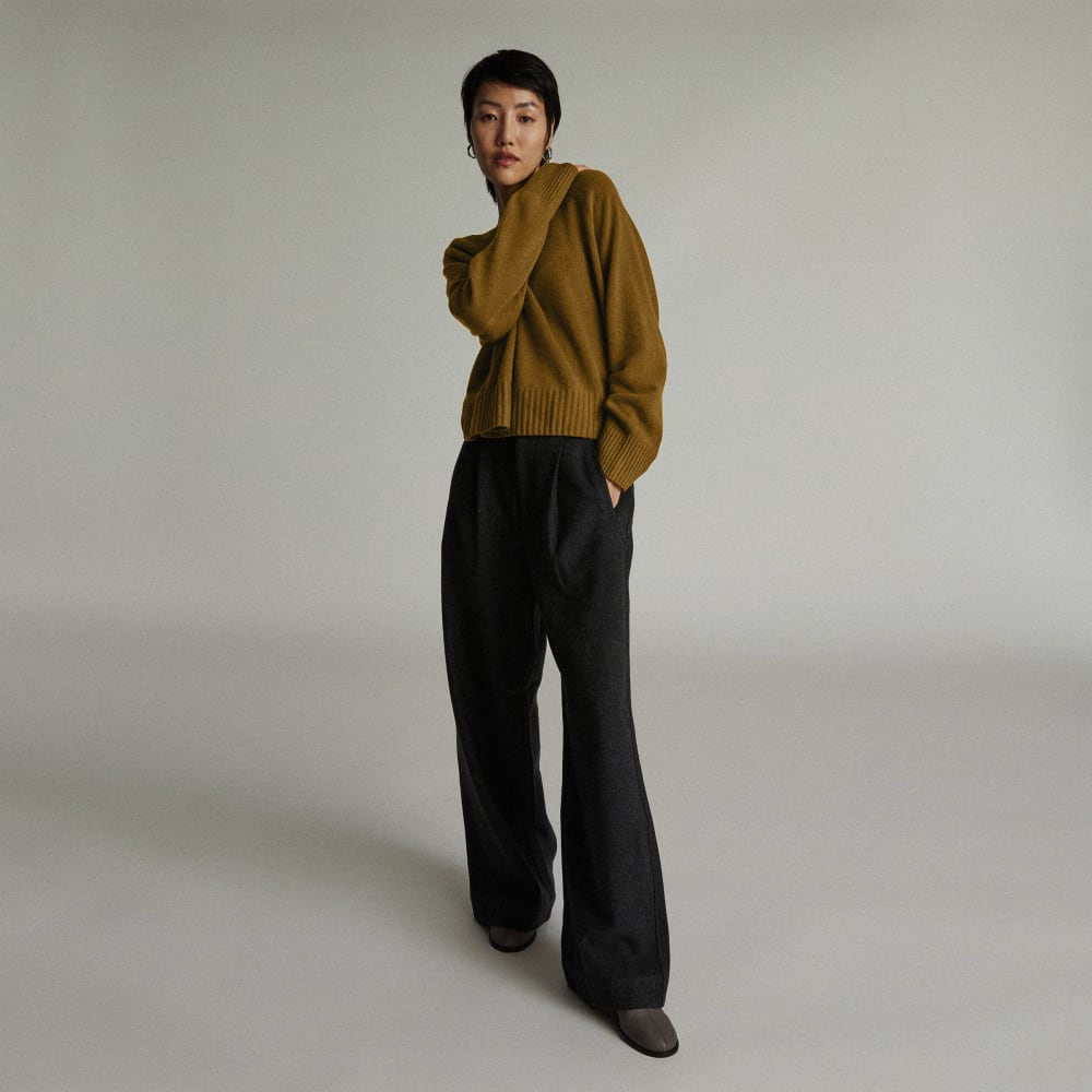 The Cashmere Boxy Crew | Tapenade