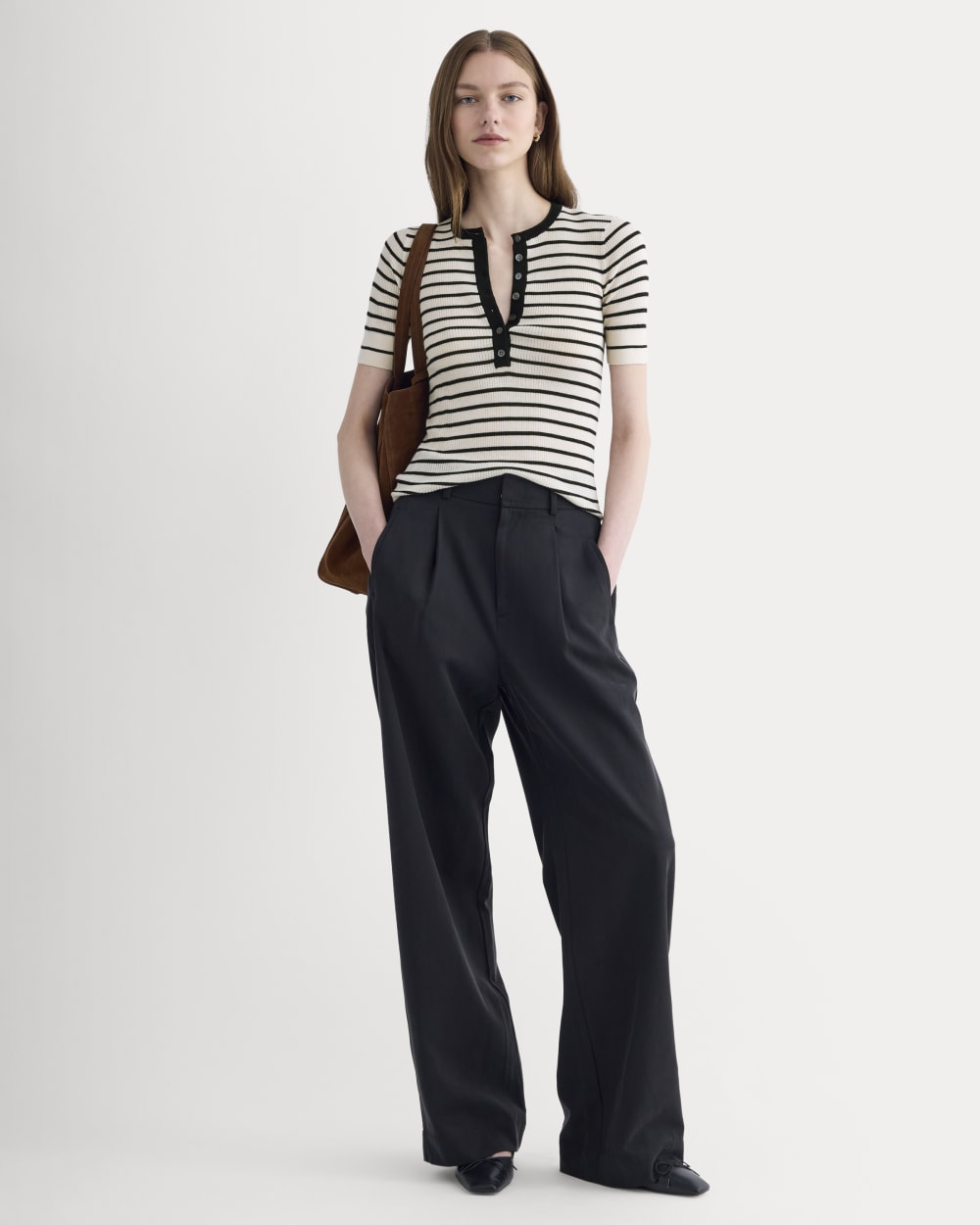 The Short-Sleeve Henley in Ultrasoft Merino | Parchment / Black