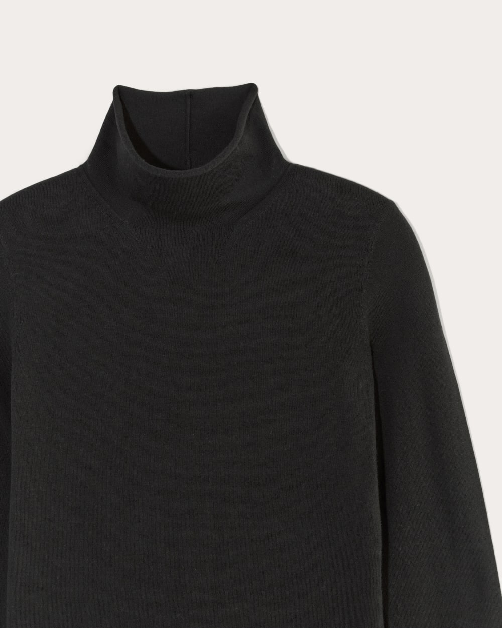 The Funnel Neck in Cotton Cashmere | Black
