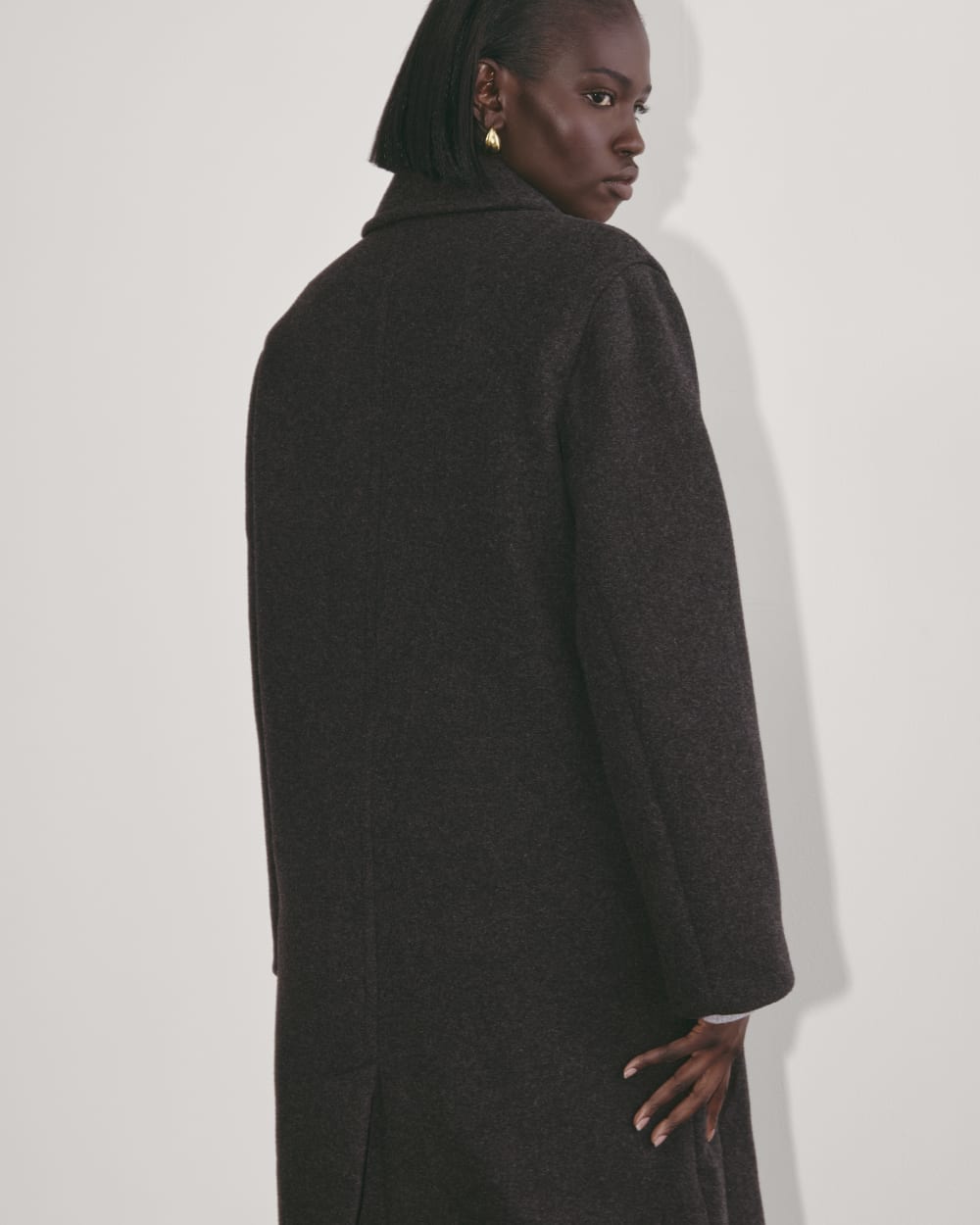 The Double-Breasted Coat in Wool | Heather Charcoal