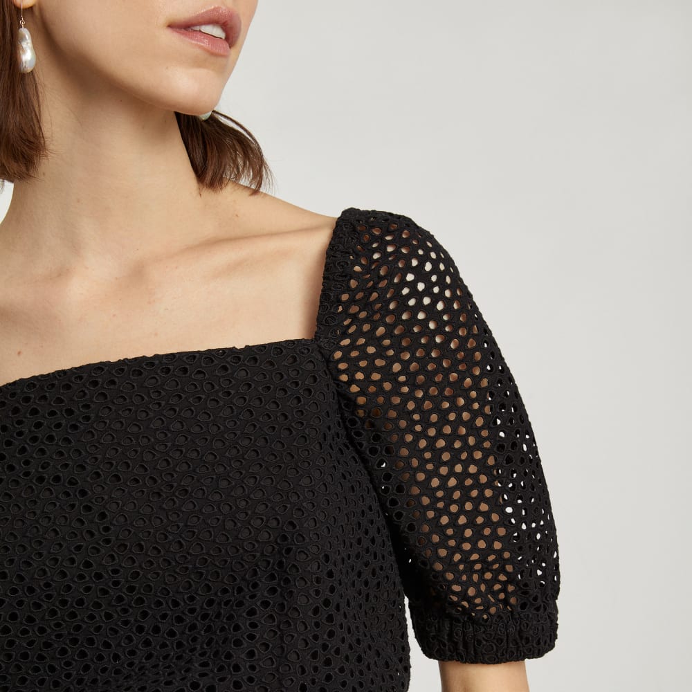 The Eyelet Puff Sleeve Top | Black