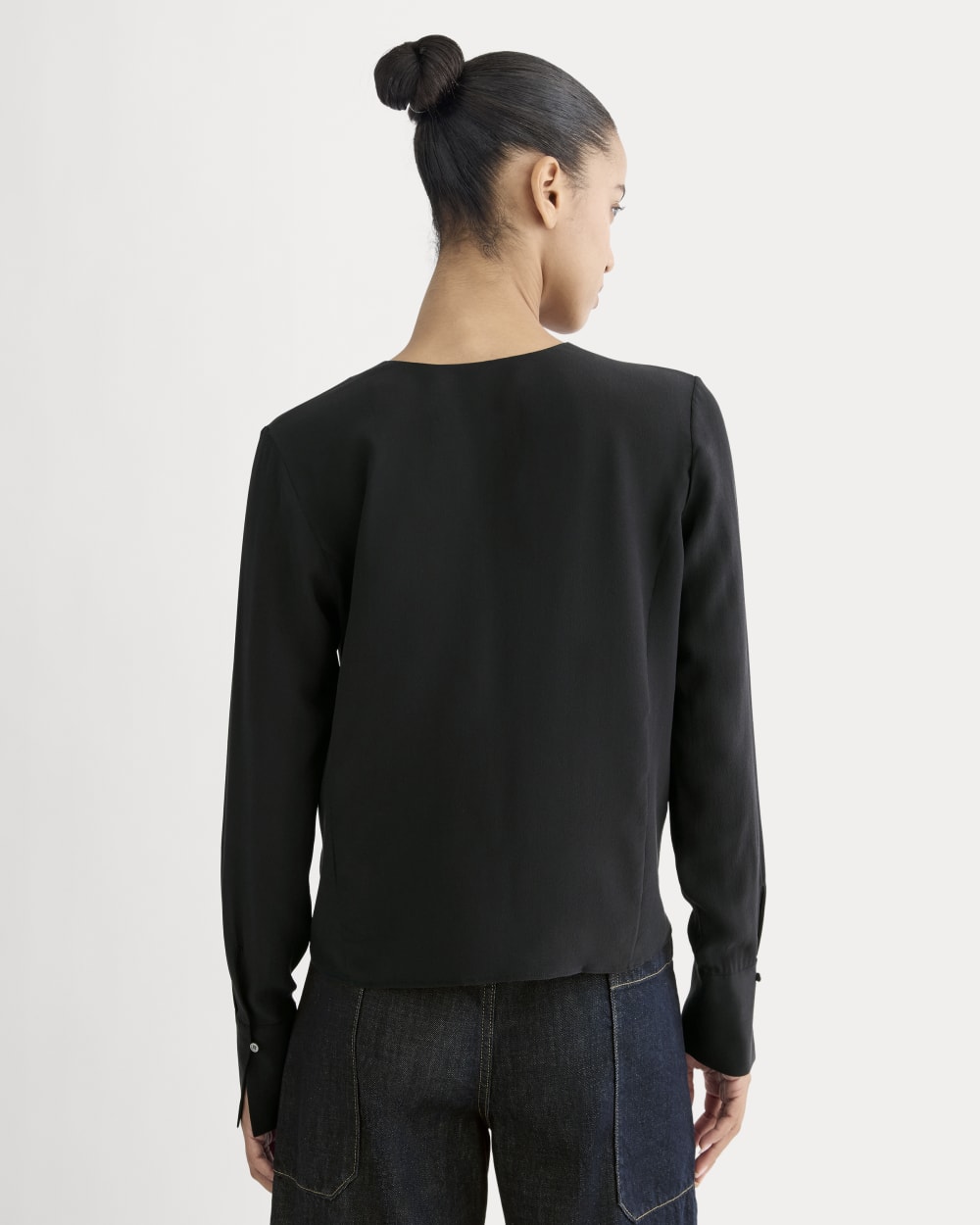 The V-Neck Blouse in Washable Silk | Black