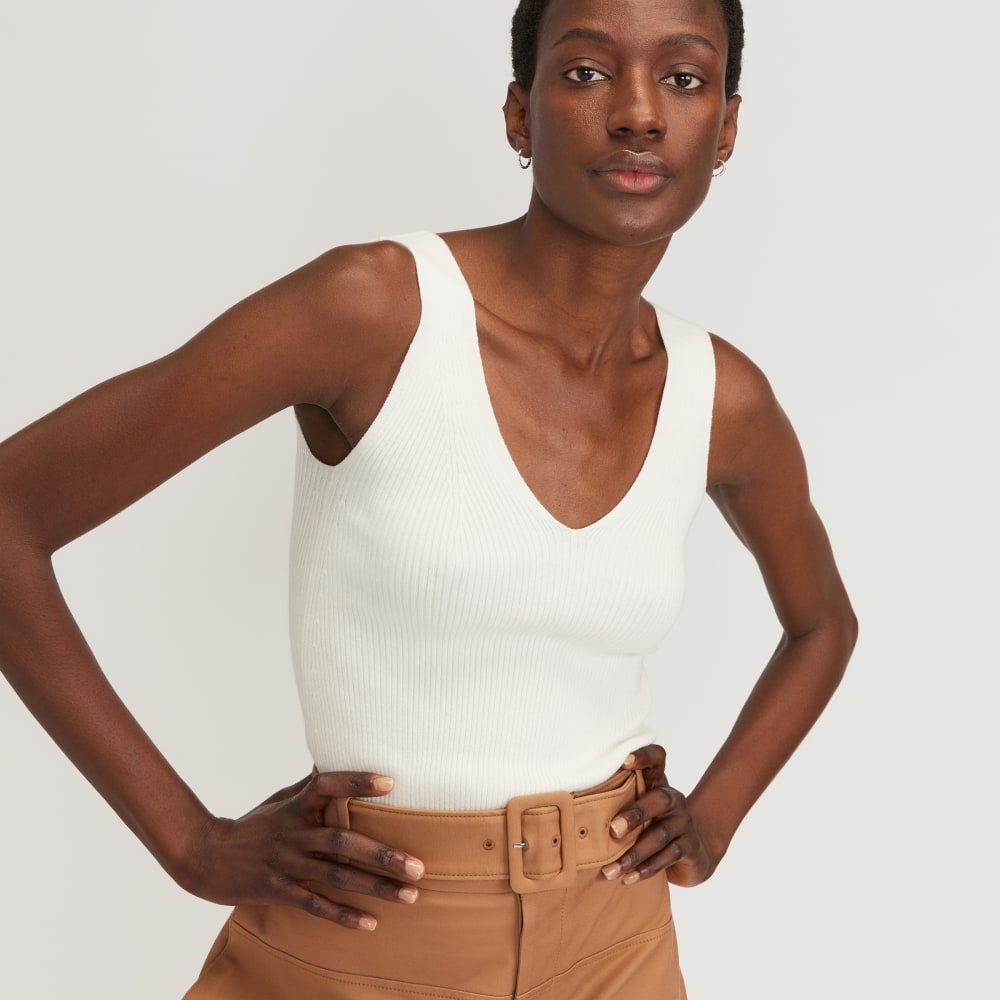 The Ribbed Cotton Double V Top | Bone
